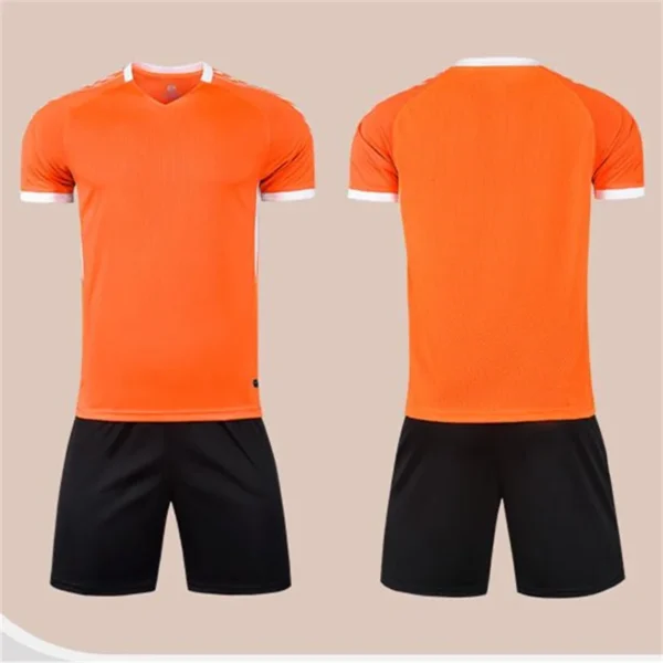 Men's Soccer Jersey High Quality Custom Kits Latest New Design Includes Shorts Features Logo Training Suit