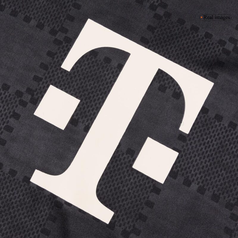 キッズ  バイエルンミュンヘン  サード  アウェイ サッカーユニフォーム キット上下セット 25/26 Black