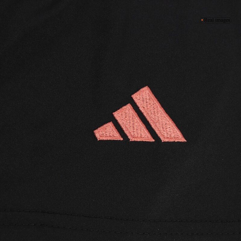 バイエルンミュンヘン  アウェイ サッカーユニフォーム キット 2024/25 (ユニフォーム+Shorts+Socks)