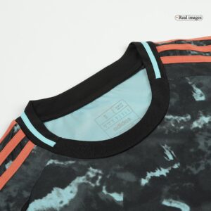 バイエルンミュンヘン  アウェイ サッカーユニフォーム キット 2024/25 (ユニフォーム+Shorts+Socks)