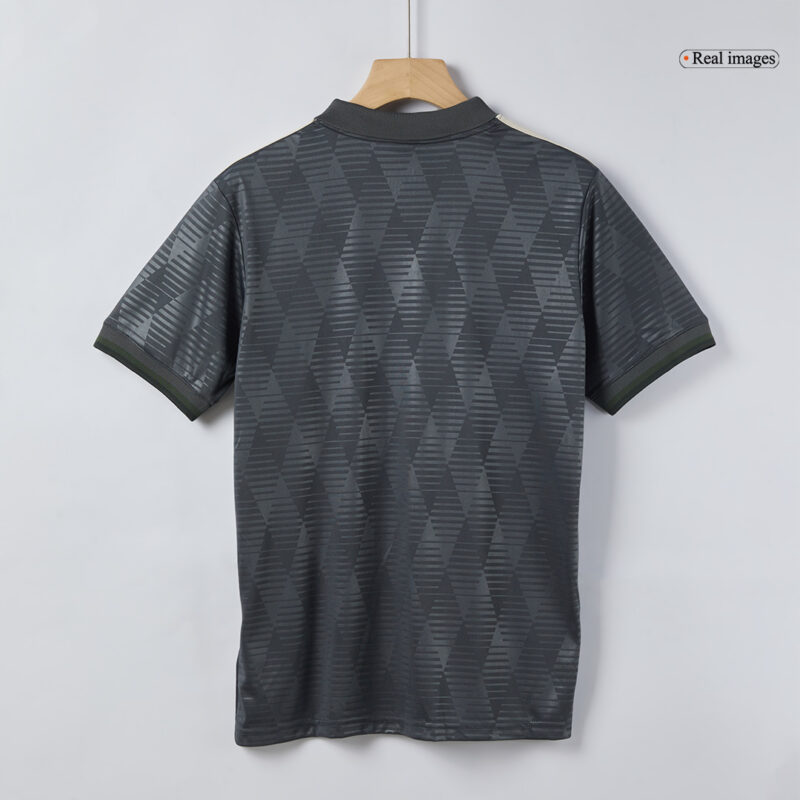 バイエルンミュンヘン  Oktoberfest サッカーユニフォーム 2024/25