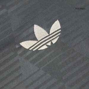 バイエルンミュンヘン  Oktoberfest サッカーユニフォーム 2024/25