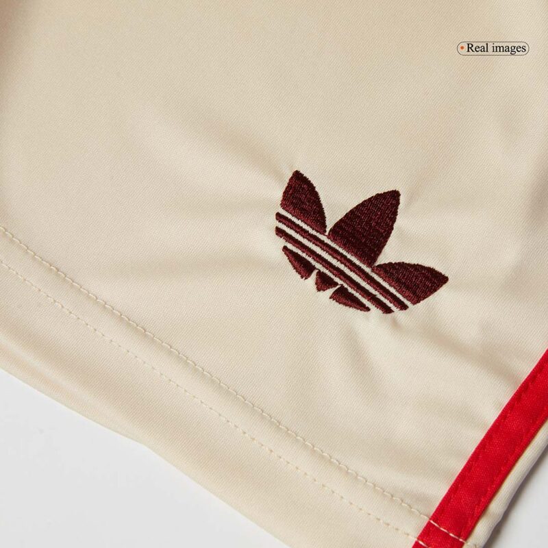 バイエルンミュンヘン  サード  アウェイ サッカーショーツ 2024/25