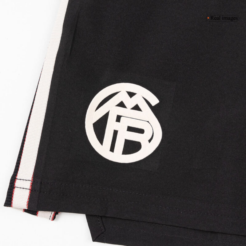 バイエルンミュンヘン  サード  アウェイ サッカーショーツ オーセンティック 2025/26