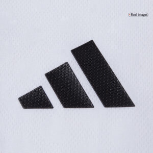 601123_8 レアルマドリード TRENT #12 ホーム サッカーユニフォーム オーセンティック 2025/26