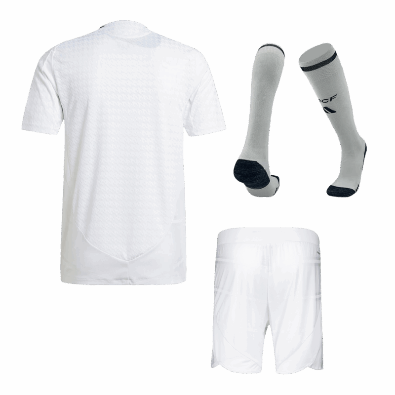 レアルマドリード ホーム サッカーユニフォーム キット オーセンティック 2024/25 (ユニフォーム+Shorts+Socks)
