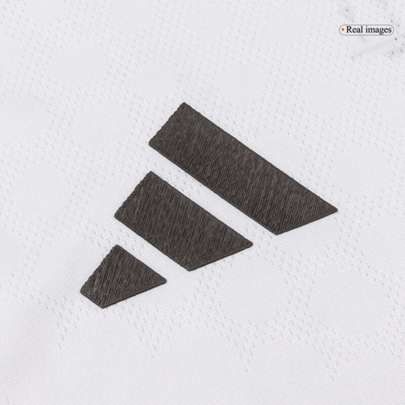 614109_7 Real Madrid Long Sleeve Home Soccer Jersey 2025/26