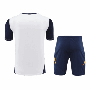 レアルマドリード Pre-Match Training サッカーユニフォーム キット 2024/25 上下セット