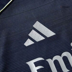 レアルマドリード アウェイ サッカーユニフォーム キット オーセンティック 2025/26 上下セット