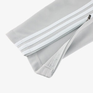 レアルマドリード ホーム Training サッカーユニフォーム キット 2025/26