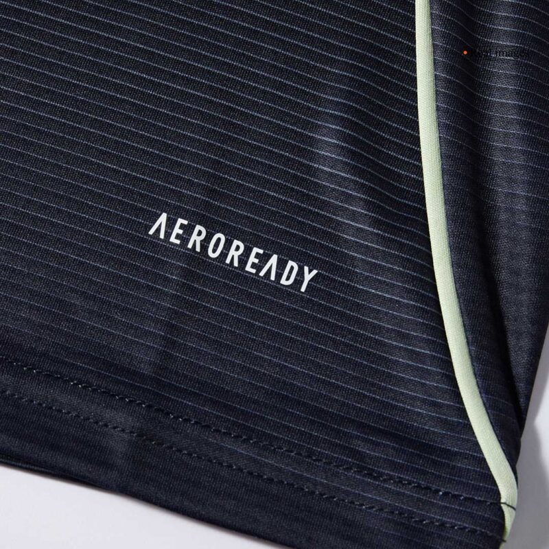 593601_13 レアルマドリード HUIJSEN #24 アウェイ サッカーユニフォーム 2025/26