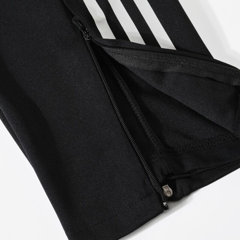 レアルマドリード スウェットシャツキット 2025/26 - White 上下セット