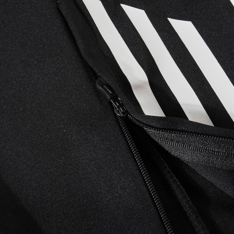 レアルマドリード スウェットシャツキット 2025/26 - White 上下セット