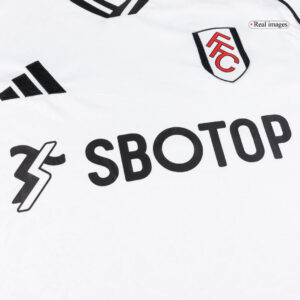 599073_8 Fulham ホーム ユニフォーム オーセンティック 2025/26