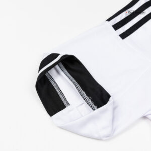 599073_9 Fulham ホーム ユニフォーム オーセンティック 2025/26