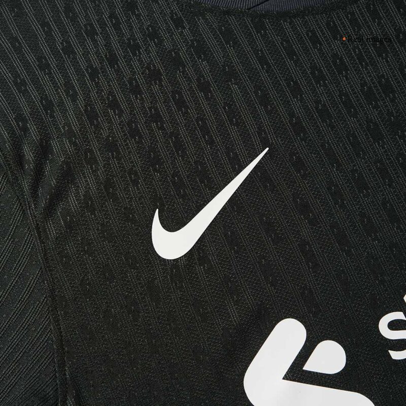 リバプール サッカーユニフォーム オーセンティック アウェイ 2024/25