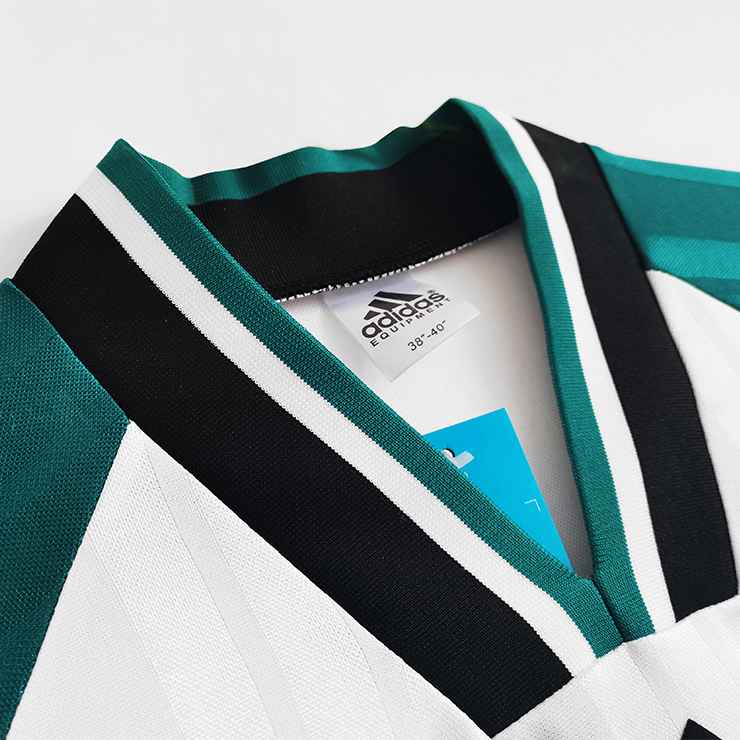 リバプール アウェイ ユニフォーム Retro 1993/95