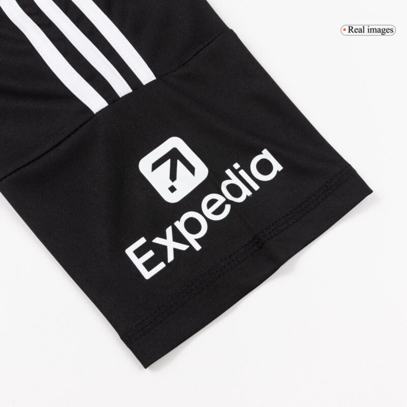 606440_10 リバプール Goalkeeper サッカーユニフォーム 25/26 Black