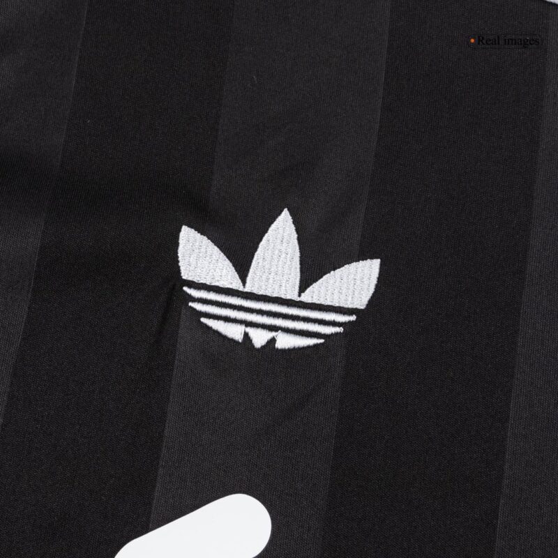 606440_7 リバプール Goalkeeper サッカーユニフォーム 25/26 Black