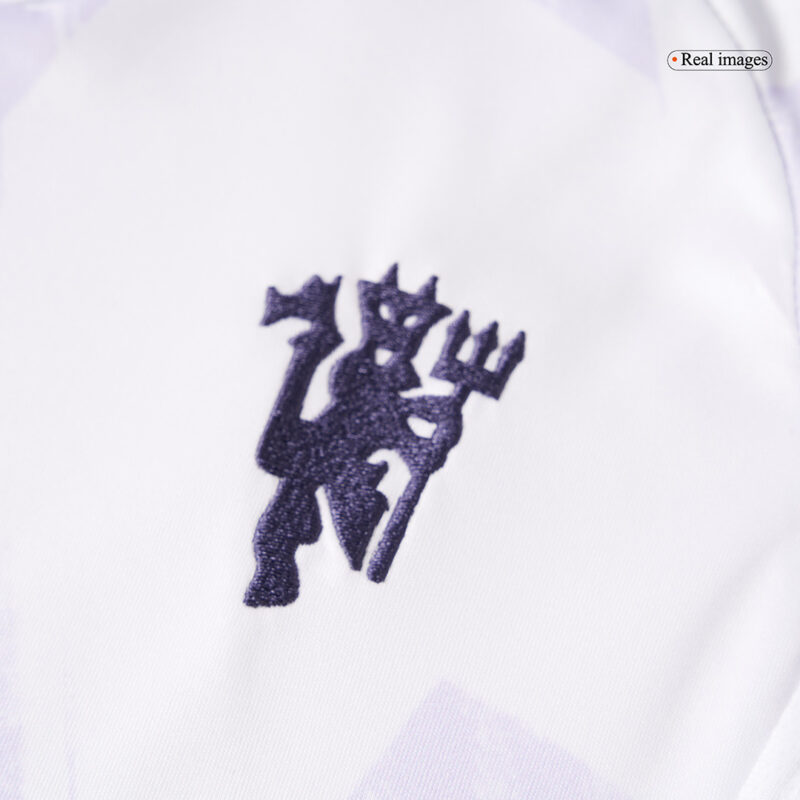 キッズ  マンチェスターユナイテッド アウェイ サッカーユニフォーム キット 2025/26 White