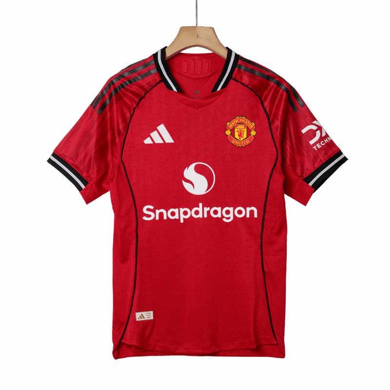 602281_5 ŠEŠKO #30 オーセンティック マンチェスターユナイテッド ホーム サッカーユニフォーム 2025/26 Red