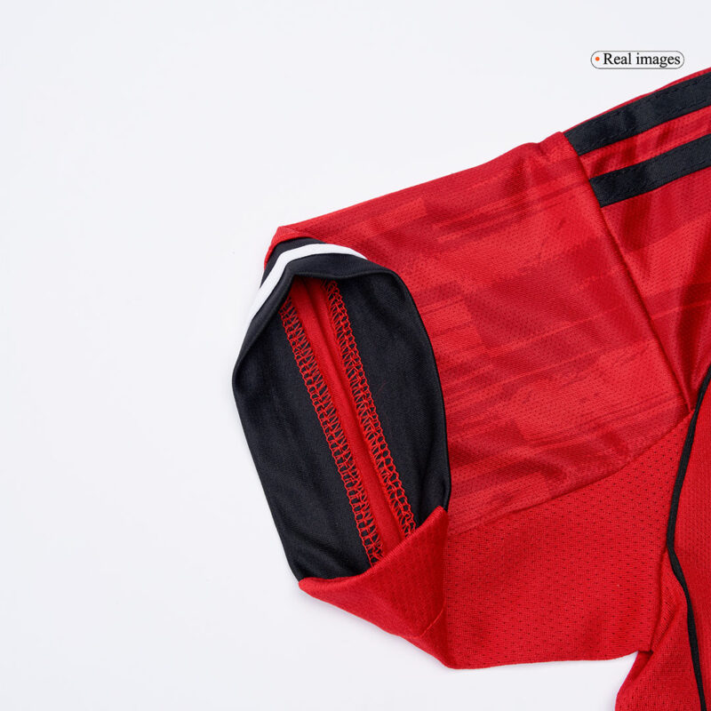 キッズ  マンチェスターユナイテッド ホーム サッカーユニフォーム キット 2025/26 Red