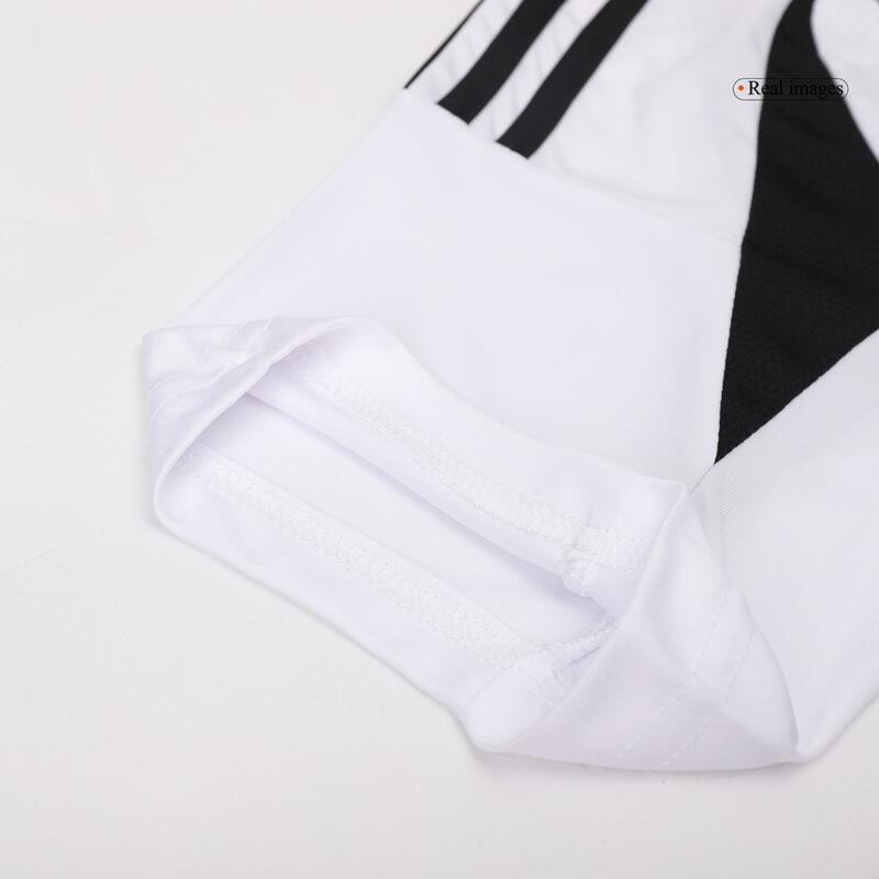 ユベントス ホーム サッカーユニフォーム キット 2024/25 (ユニフォーム+Shorts+Socks) - Save The Children Sponsor